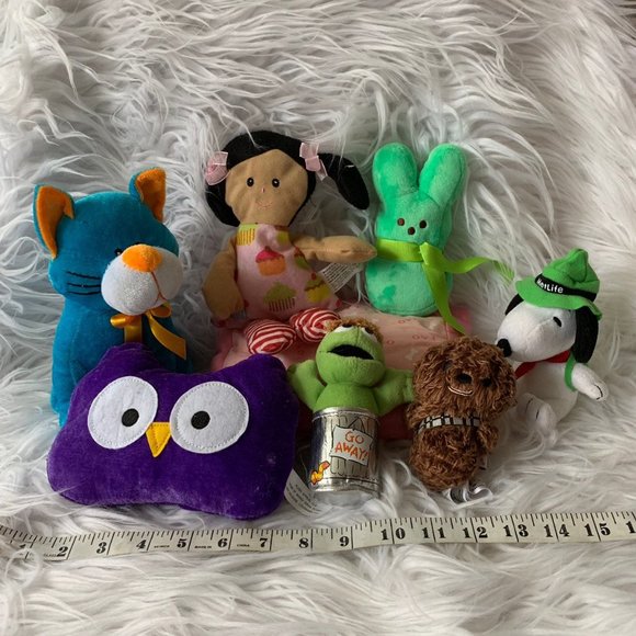 Random Toy Collection - Picture 2 of 2